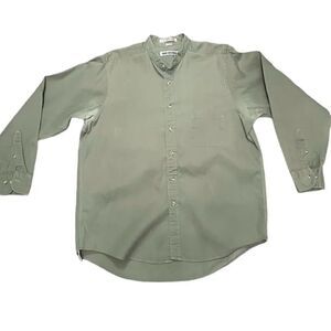 Van Heusen Men’s Long Sleeve Button Down Shirt Olive Green Size 16.5 34/35